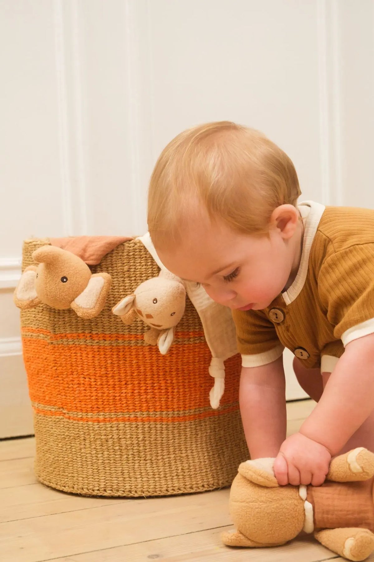 EGMONT TOYS - Coffret cadeau Ollie l'éléphant : doudou et hochet