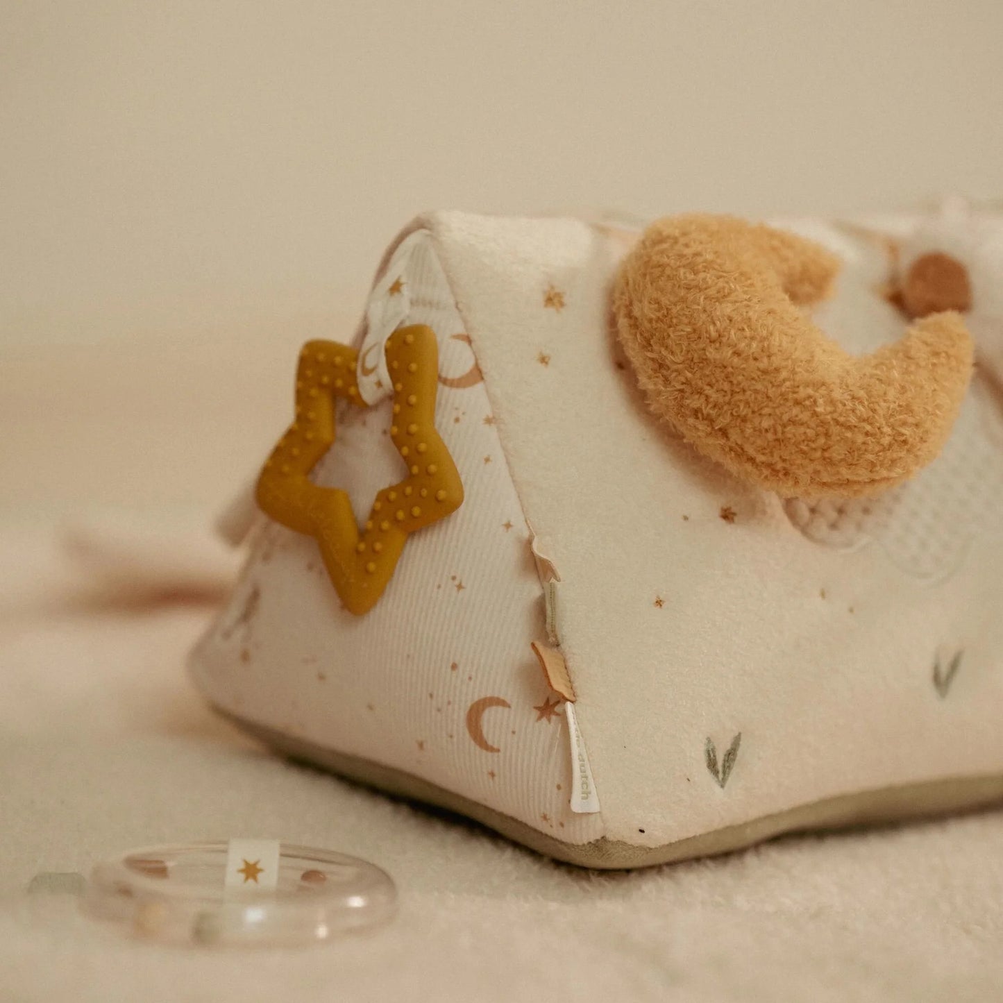 Triangle d'activité Newborn Naturals - LITTLE DUTCH