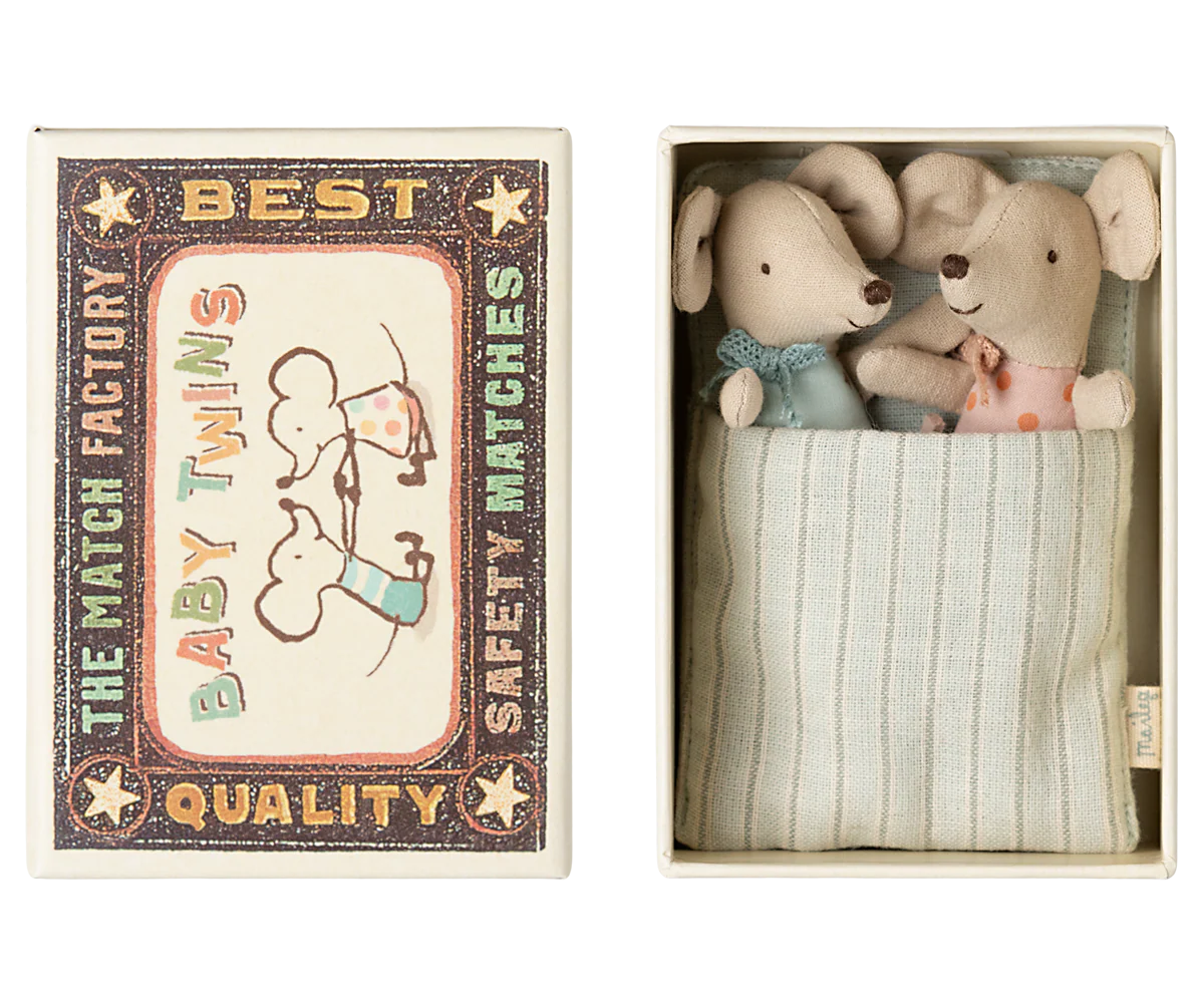 Jumeaux bébés souris dans leur boîte assortie - MAILEG