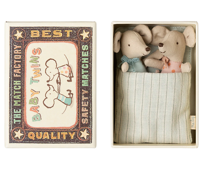 Jumeaux bébés souris dans leur boîte assortie - MAILEG