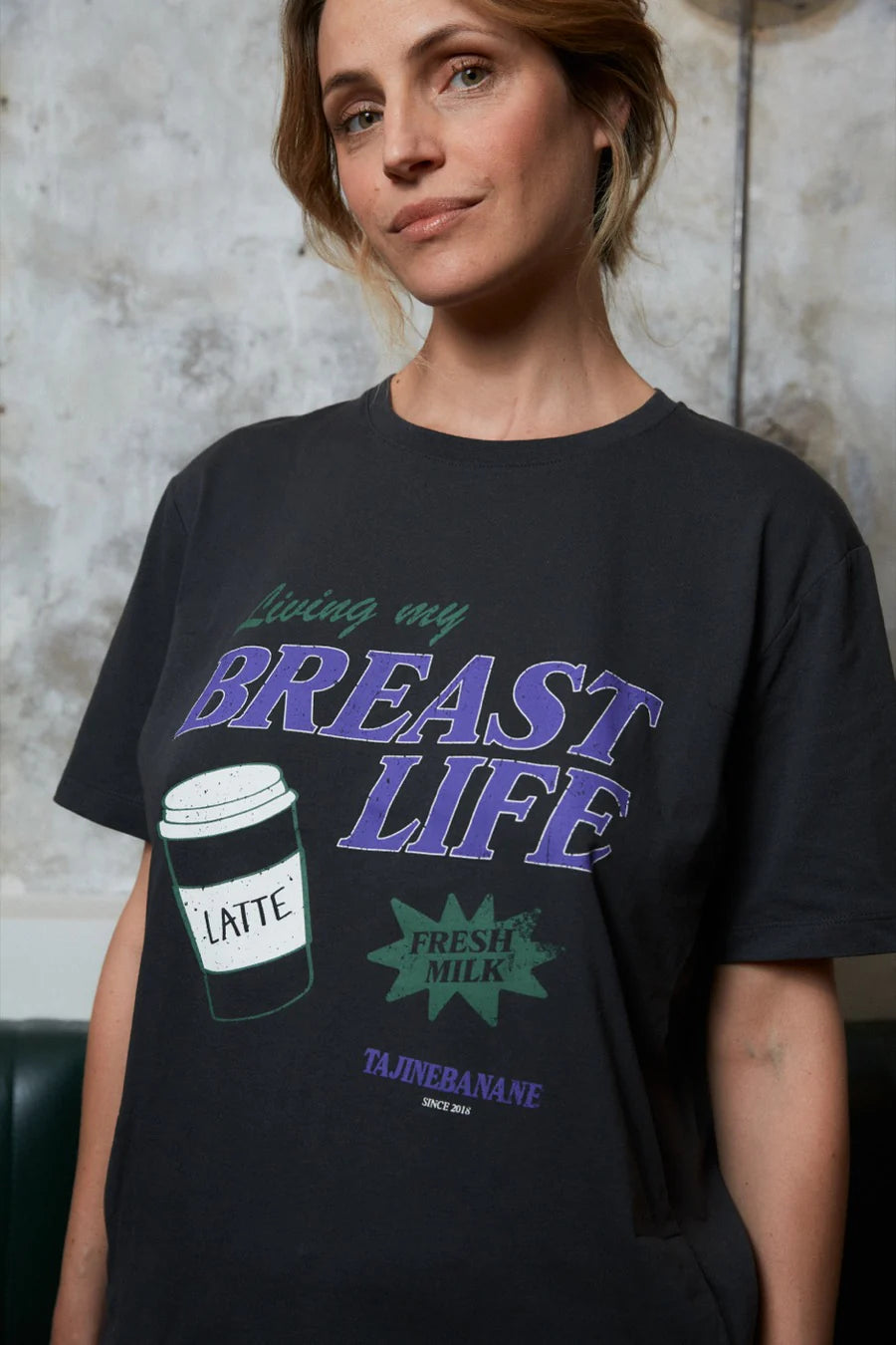 T-shirt allaitant Living my Breast Life - TAJINEBANANE