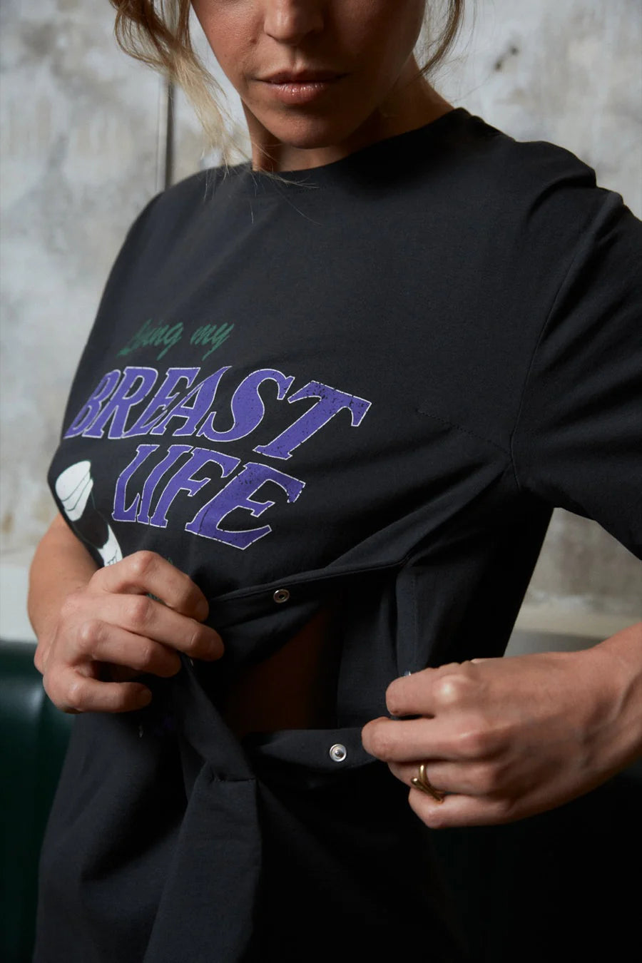 T-shirt allaitant Living my Breast Life - TAJINEBANANE