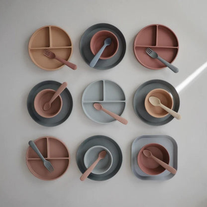 MUSHIE - Assiette compartimentée en silicone